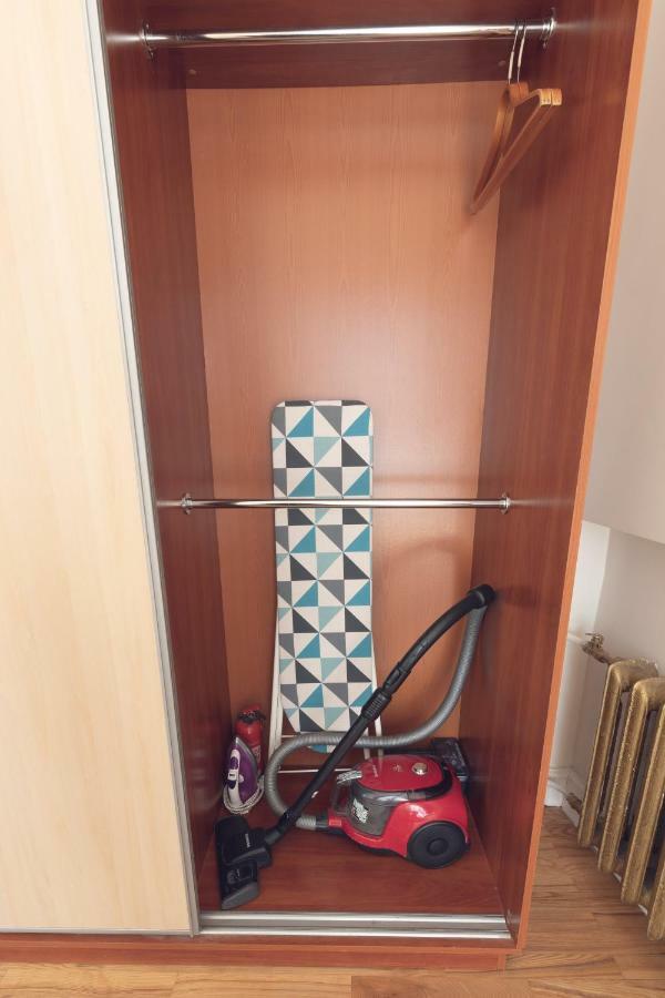 Modern 2-Room Flat In The City Center Šiauliai Exterior foto