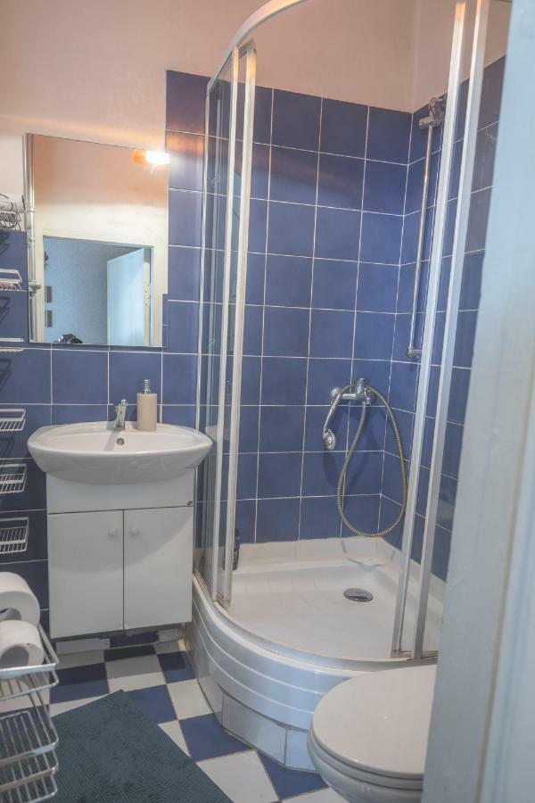 Modern 2-Room Flat In The City Center Šiauliai Exterior foto